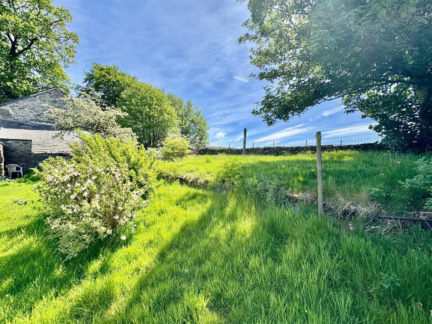 PHOTO-2025-12-08-16-42-39 (1).jpg